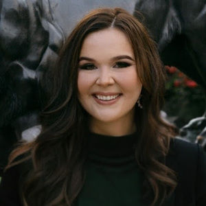 Meet your Posher, Cara